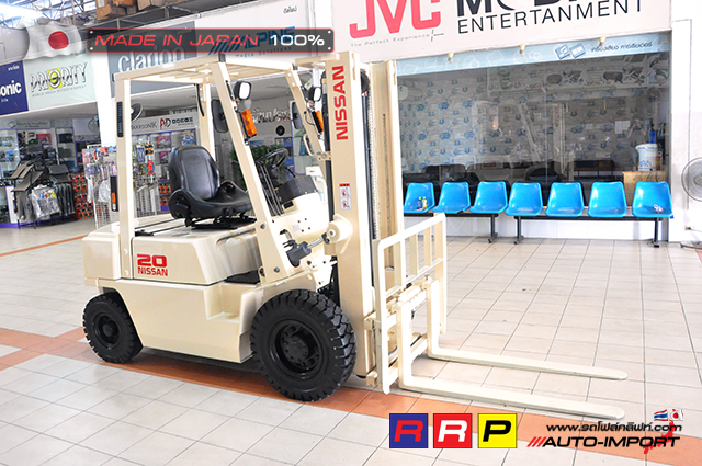 Forklift NISSAN 20 2