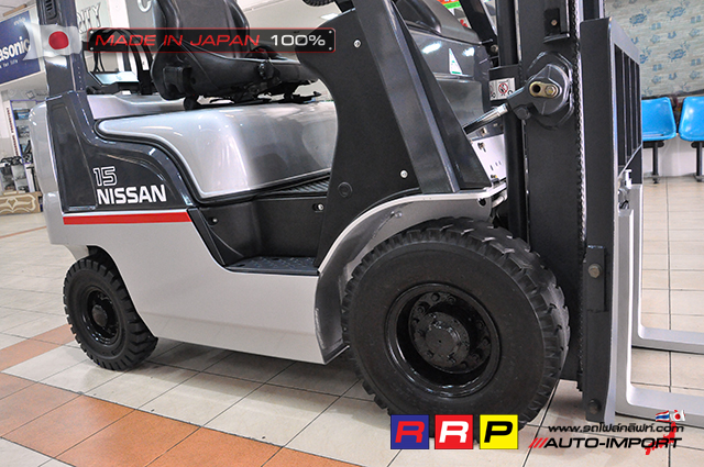 forklift Nissan 15 ton 18