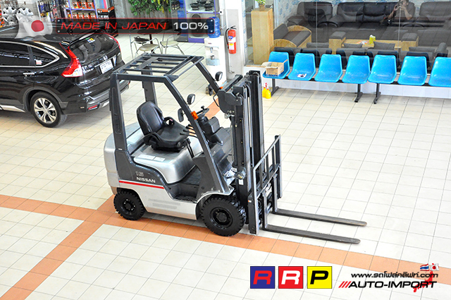 Nissan forklift- 5