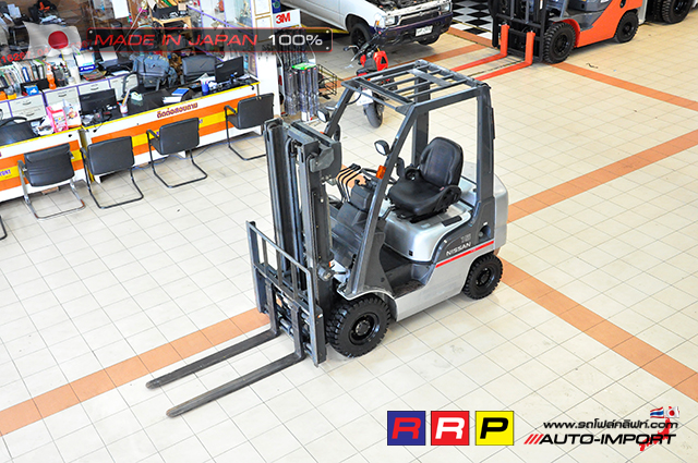 Nissan forklift- 6