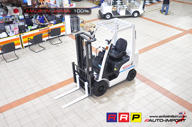 Forklift -Nissan 1.5 AUTO 5