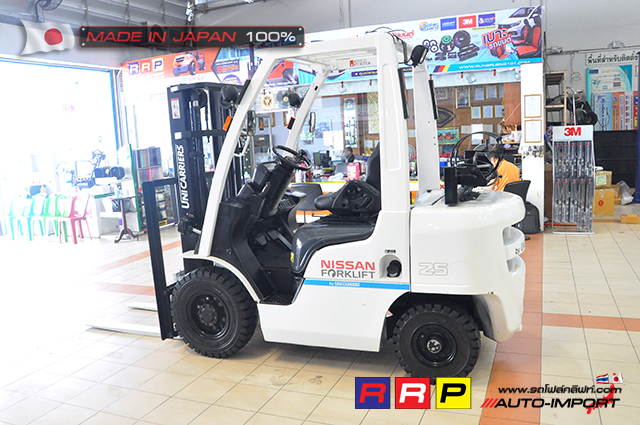 Nissan forklif 2.5T 2