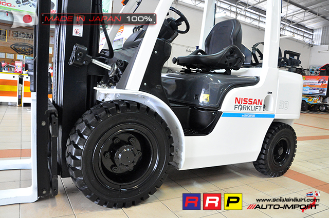 Forklift NISSAN 30 21