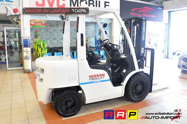 NISSAN Forklift -30 3