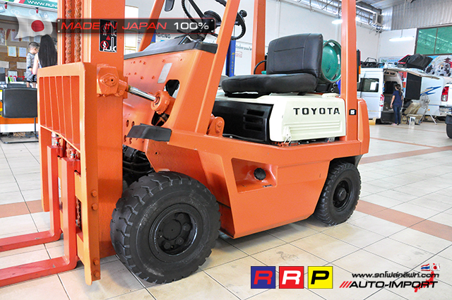 Forklift TOYOTA 4-15 ton  18