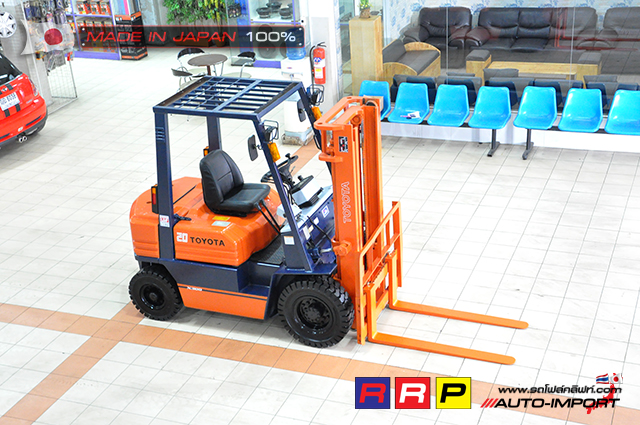 TOYOTA 5 forklift 6