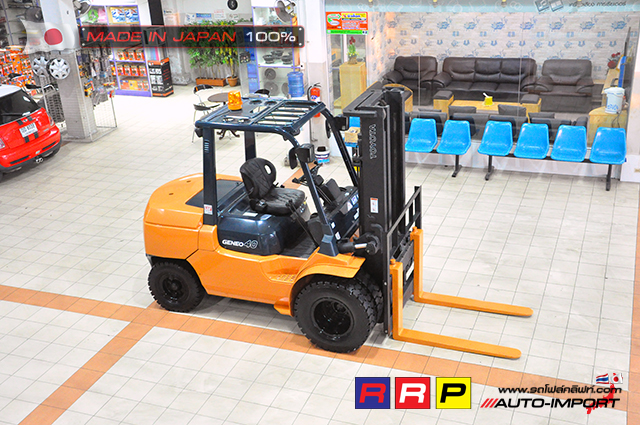 TOYOTA7 40 Forklift 6