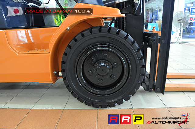 Forklift TOYOTA7-30 24