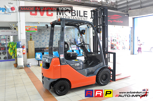 TOYOTA8-15 Forklift 3