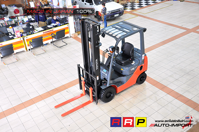 TOYOTA8-15 Forklift 5