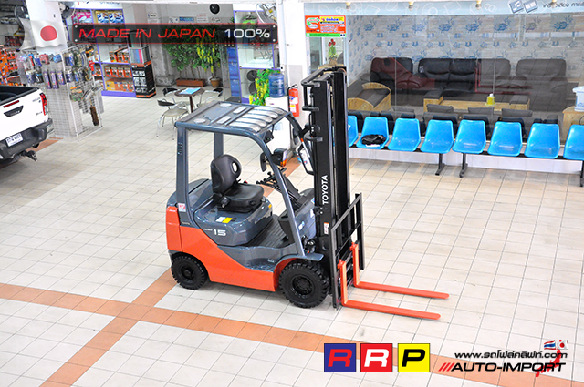 TOYOTA8-15 Forklift 6