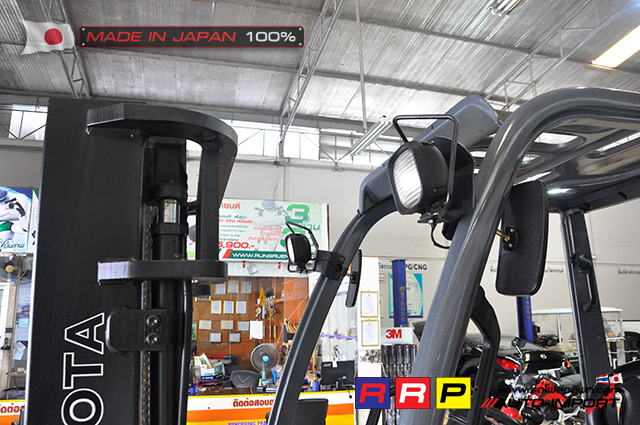FORKLIFT TOYOTA 2.5 DIESEL 15