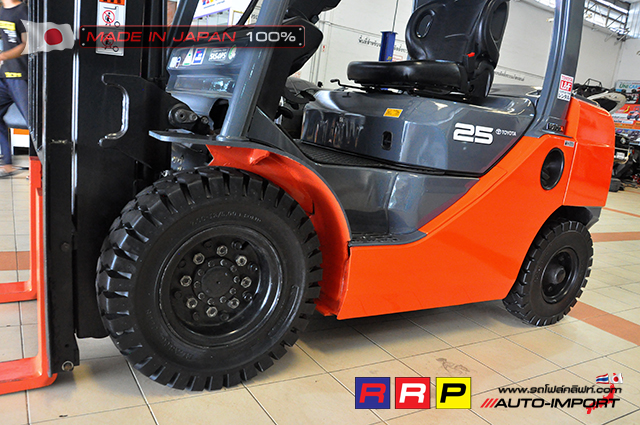 FORKLIFT TOYOTA 2.5 DIESEL 21