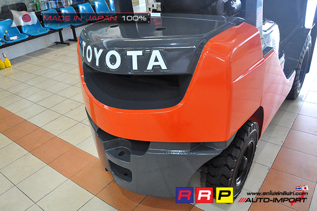 FORKLIFT TOYOTA 2.5 DIESEL 24