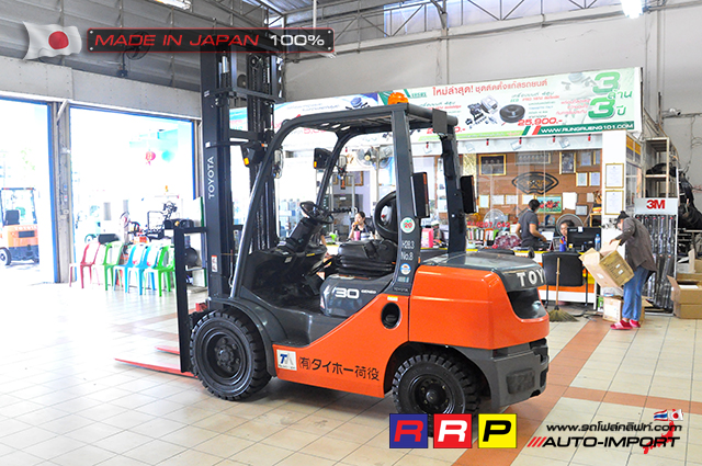 Forklift TOYOTA FDJ30- 4