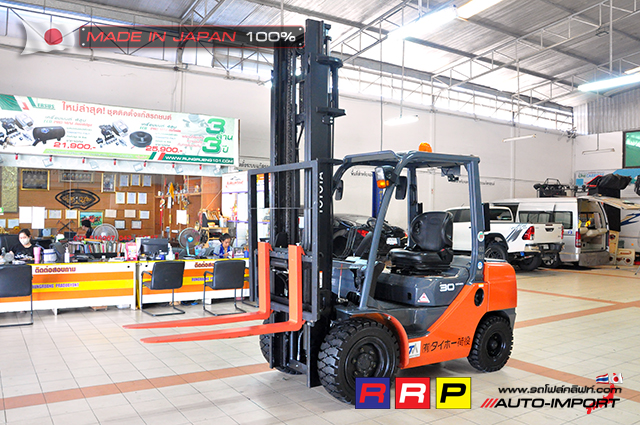 Forklift TOYOTA FDJ30- 8