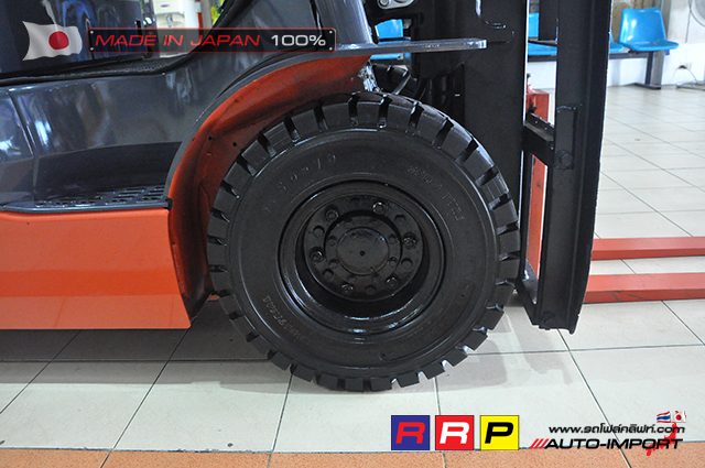 Forklift TOYOTA8-15T 13