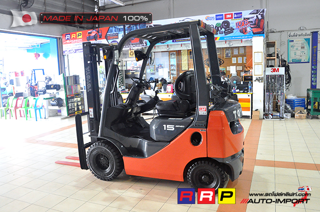 Forklift TOYOTA8-15T 4