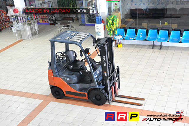 Forklift TOYOTA 18 5