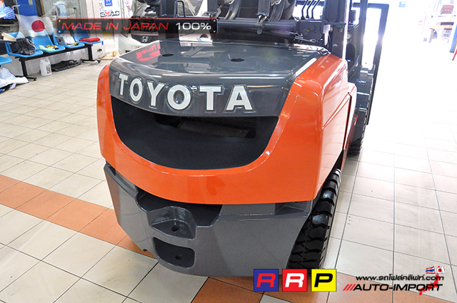 Forklift TOYOTA8-30 30