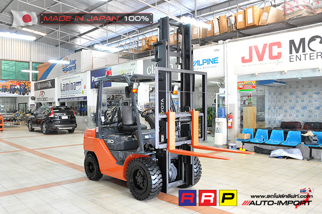 Forklift TOYOTA8-30 8