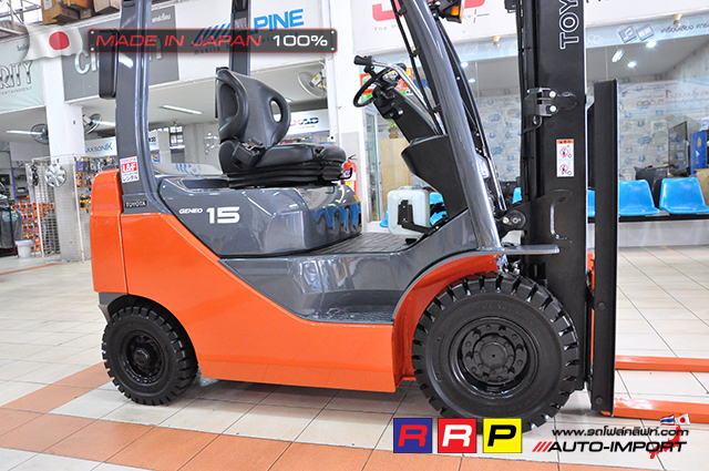 Forklift TOYOTA8-15 22