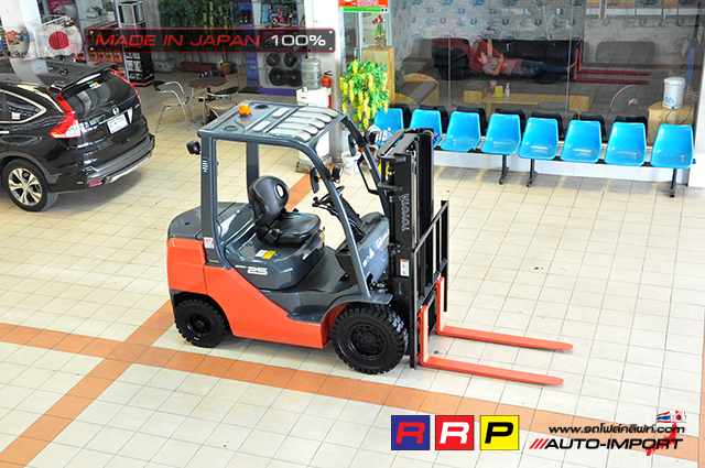 Forklift TOYOTA8-25  5