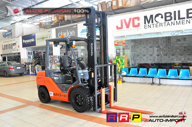 Forklift TOYOTA8-30 Desel 2