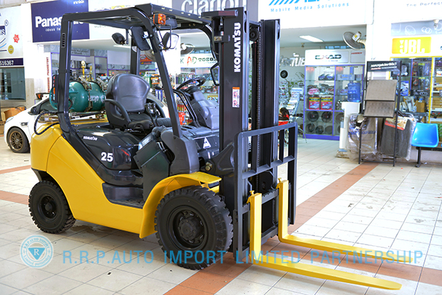 KOMATSU FG25-723925-002